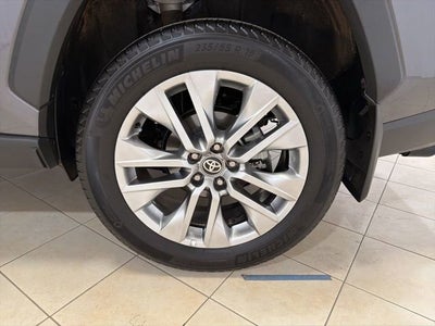 2025 Toyota RAV4 XLE Premium