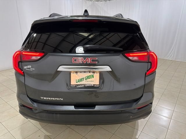 2021 GMC Terrain SLE