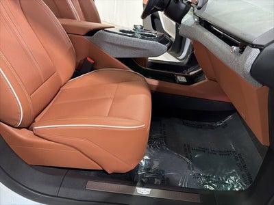 2025 Cadillac OPTIQ Luxury 2