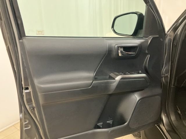 2019 Toyota Tacoma 4WD SR