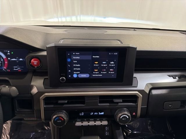 2024 Toyota Tacoma 4WD SR5