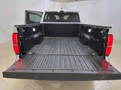 2024 Toyota Tacoma 4WD SR5