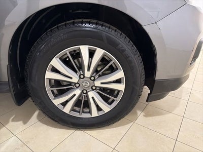2019 Nissan Pathfinder S