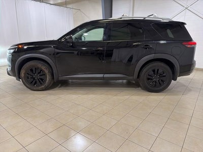 2022 Nissan Pathfinder SL
