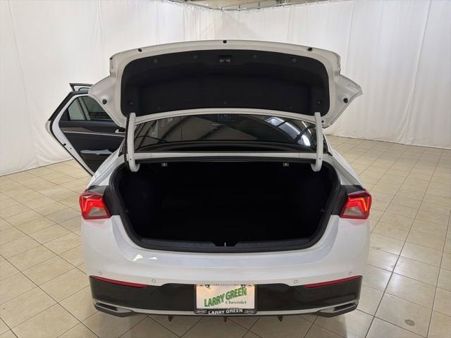 2023 Kia K5 EX