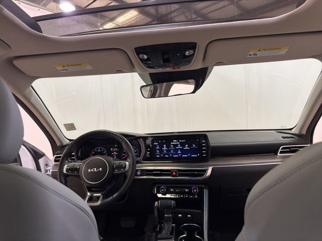 2023 Kia K5 EX