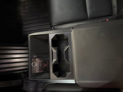 2024 Tesla Cybertruck Base