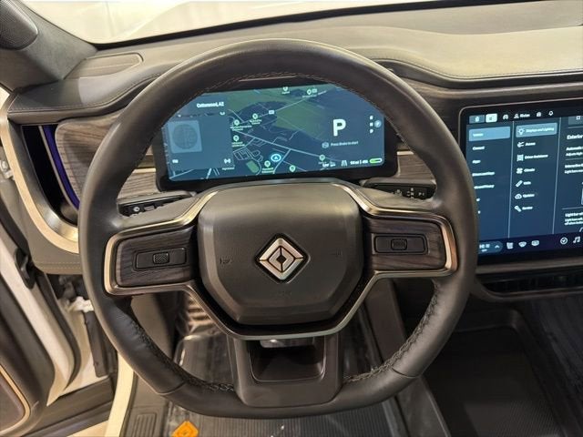 2023 RIVIAN R1S Adventure