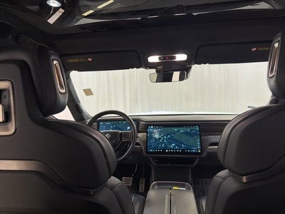 2023 RIVIAN R1S Adventure
