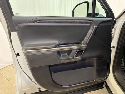 2023 RIVIAN R1S Adventure