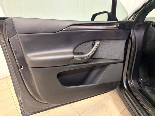 2024 Tesla Model X Base
