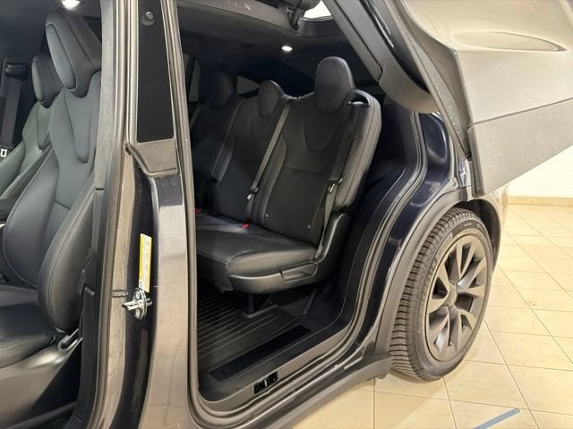 2024 Tesla Model X Base