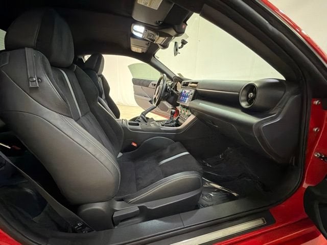 2024 Toyota GR86 Premium