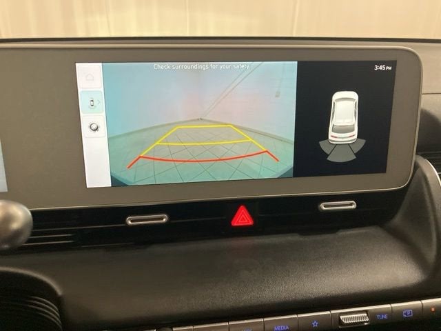 2024 Hyundai IONIQ 5 SE Standard Range