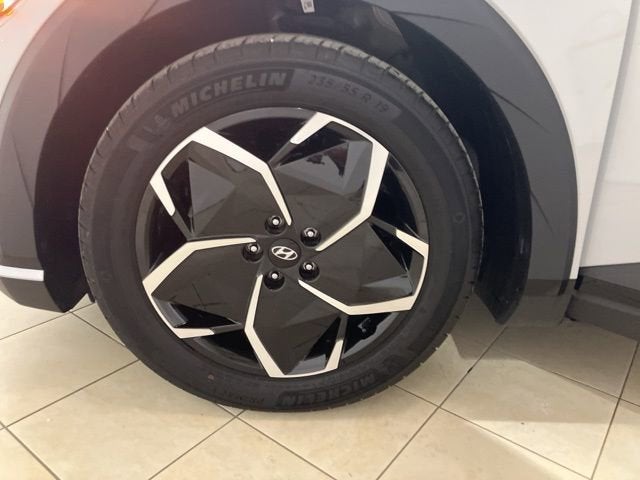 2024 Hyundai IONIQ 5 SE Standard Range