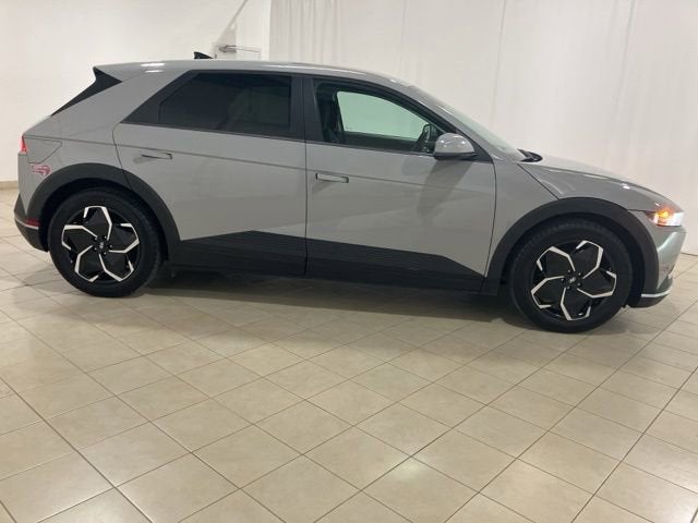 2024 Hyundai IONIQ 5 SE Standard Range