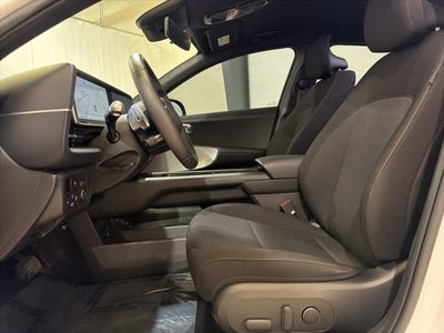 2025 Hyundai IONIQ 6 SE