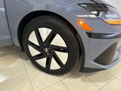 2025 Hyundai IONIQ 6 SE