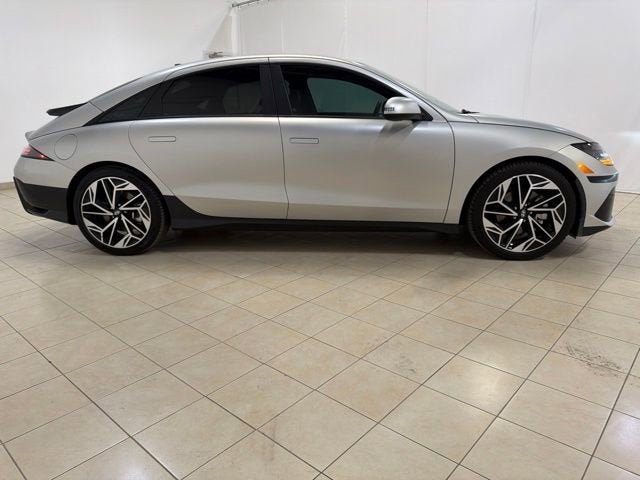 2024 Hyundai IONIQ 6 SEL