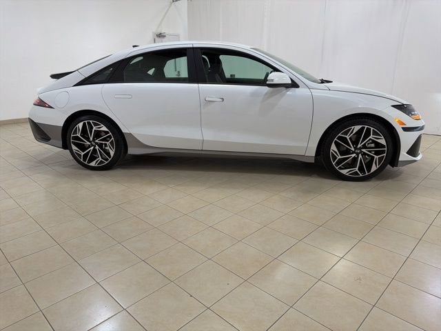 2025 Hyundai IONIQ 6 SEL