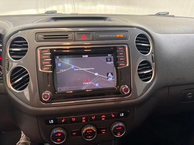2016 Volkswagen Tiguan S