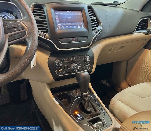2019 Jeep Cherokee Latitude