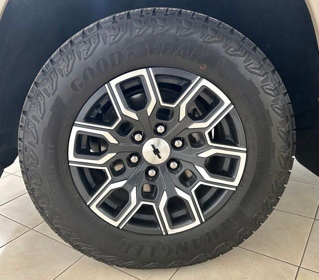 2024 Chevrolet Colorado Z71