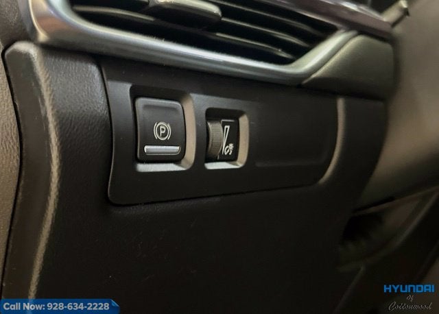 2022 Cadillac XT4 Luxury