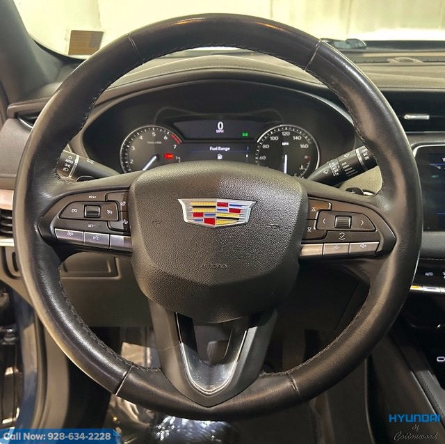2022 Cadillac XT4 Luxury
