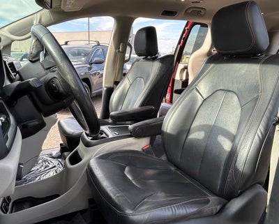 2020 Chrysler Pacifica Touring L Plus