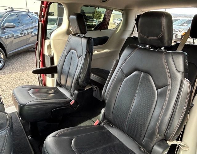 2020 Chrysler Pacifica Touring L Plus
