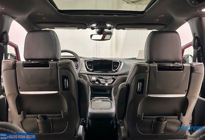 2023 Chrysler Pacifica Hybrid Limited
