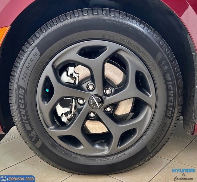 2023 Chrysler Pacifica Hybrid Limited