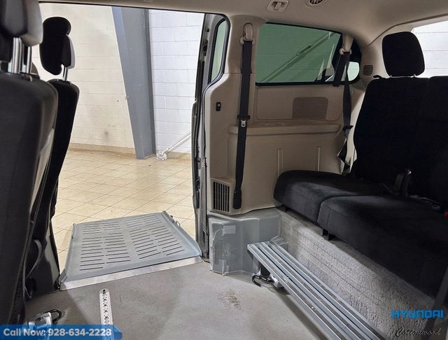 2012 Dodge Grand Caravan SXT