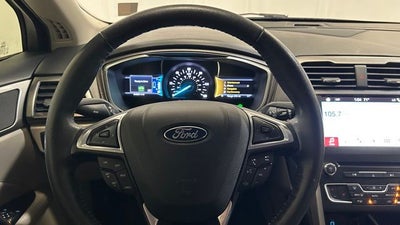 2017 Ford Fusion Hybrid SE