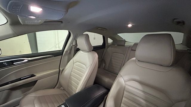 2017 Ford Fusion Hybrid SE