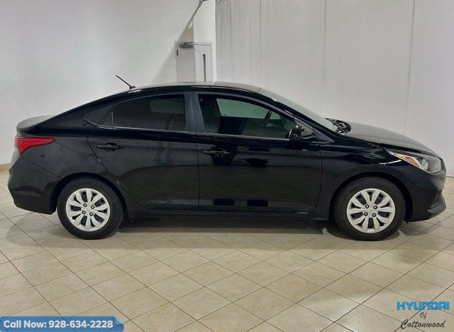 2022 Hyundai Accent SE