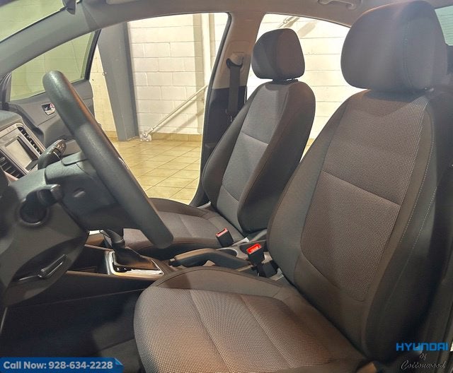 2022 Hyundai Accent SE