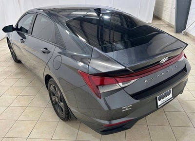 2022 Hyundai Elantra SEL