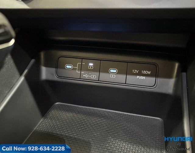 2027 Hyundai Santa Cruz SE