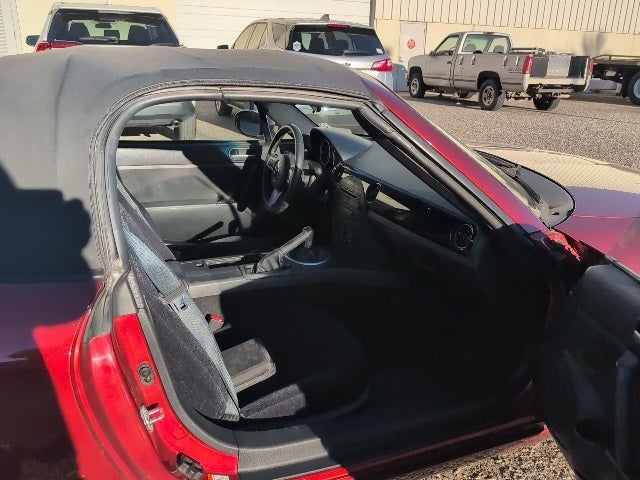 2006 Mazda Mazda Miata Touring