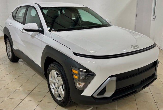 2027 Hyundai Kona SE