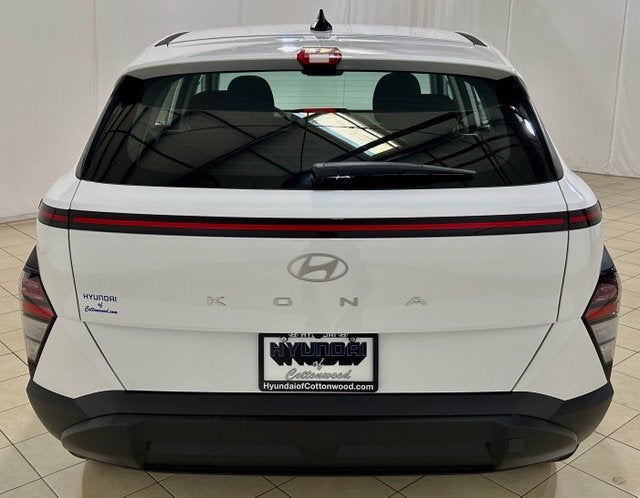 2027 Hyundai Kona SE