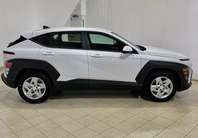 2027 Hyundai Kona SE