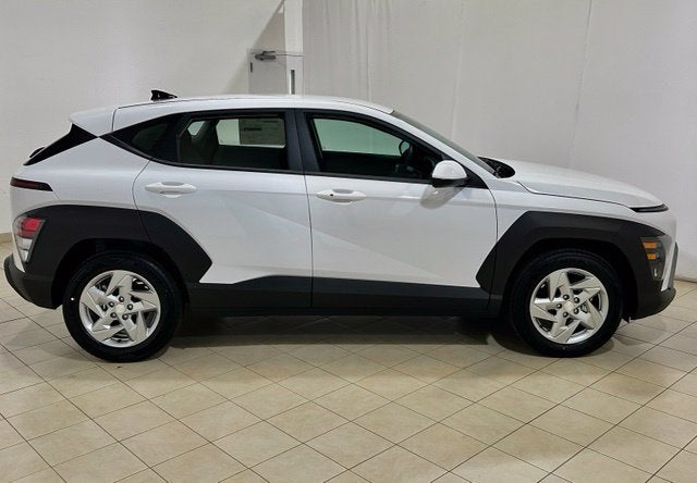 2027 Hyundai Kona SE