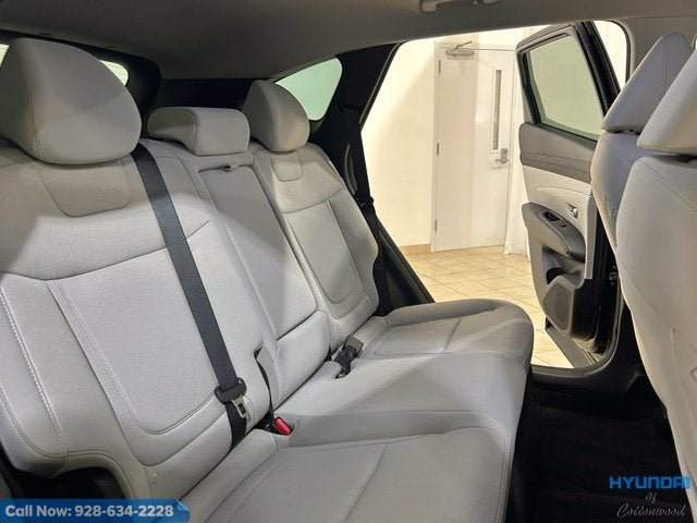 2026 Hyundai Tucson Hybrid Blue SE