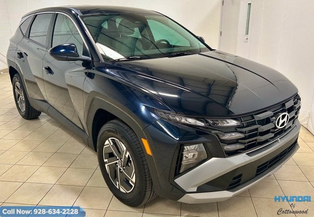 2026 Hyundai Tucson Hybrid Blue SE