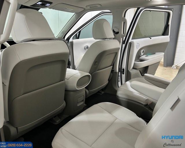 2026 Hyundai Palisade Hybrid Blue SEL Premium 7 Passenger