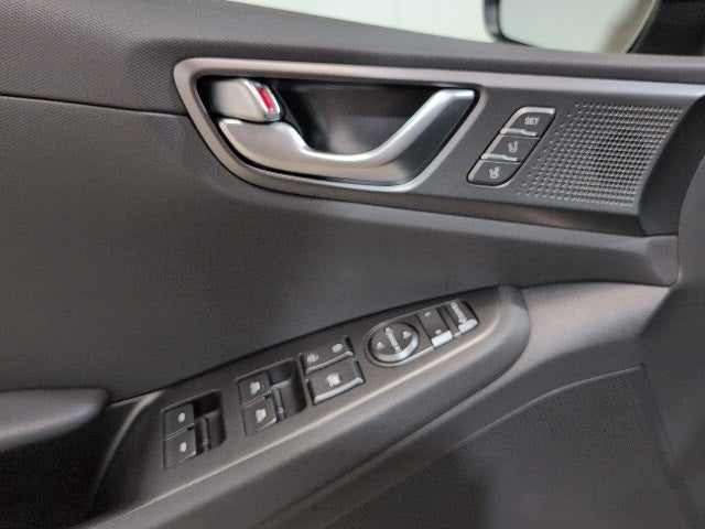 2022 Hyundai Ioniq Plug-In Hybrid Limited