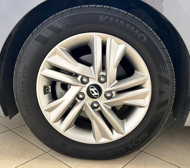 2019 Hyundai Elantra Value Edition